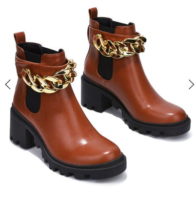 SHIBA CHAIN BOOTIES-TAN